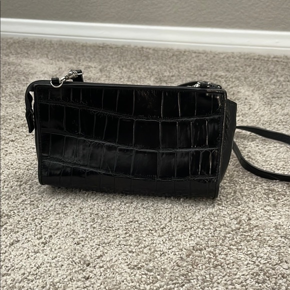 Brighton Black Crossbody Bag with Heart Clasp - Picture 2 of 6